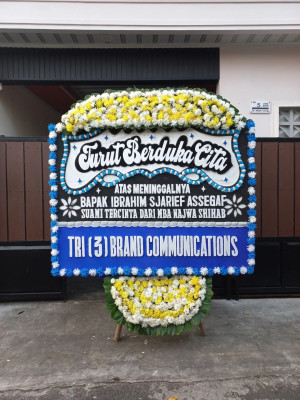 Papan Bunga Duka di Cipicung